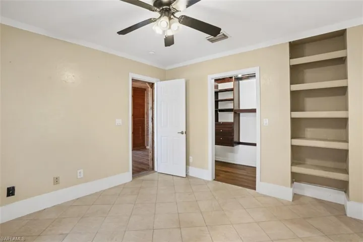 2595  31st NE AVE, Naples, FL 34120