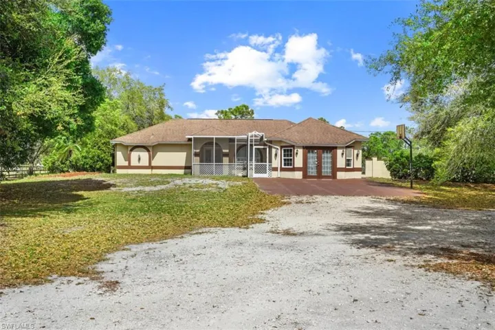 2595  31st NE AVE, Naples, FL 34120