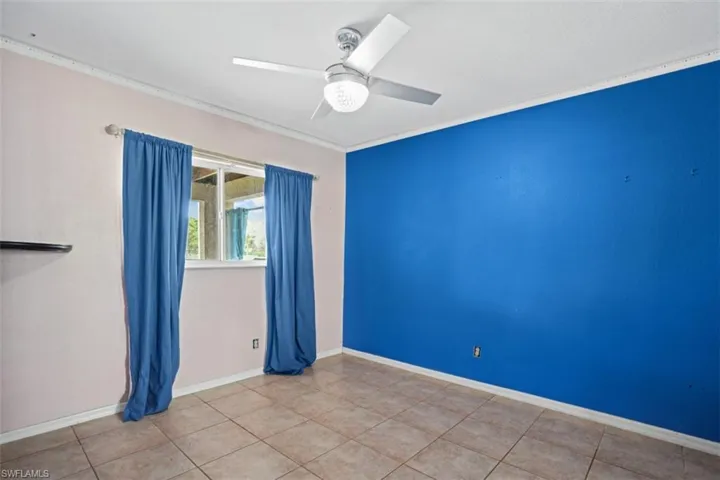 2595  31st NE AVE, Naples, FL 34120