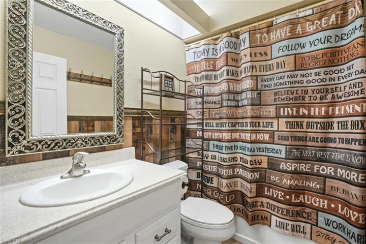 2595  31st NE AVE, Naples, FL 34120
