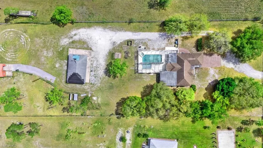 2595  31st NE AVE, Naples, FL 34120