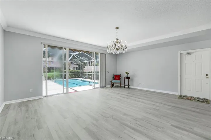 5791  Cove  CIR, Naples, FL 34119