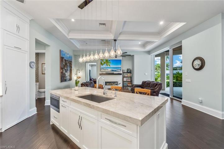 2275  Trout  CT, Naples, FL 34102