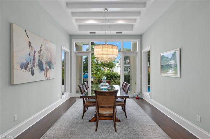 2275  Trout  CT, Naples, FL 34102