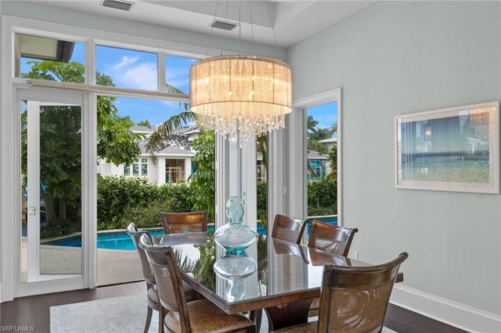 2275  Trout  CT, Naples, FL 34102