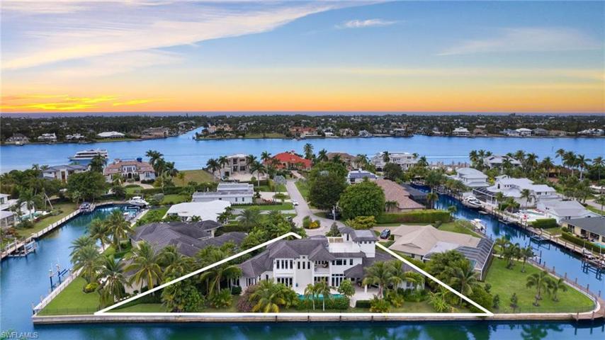 2275  Trout  CT, Naples, FL 34102