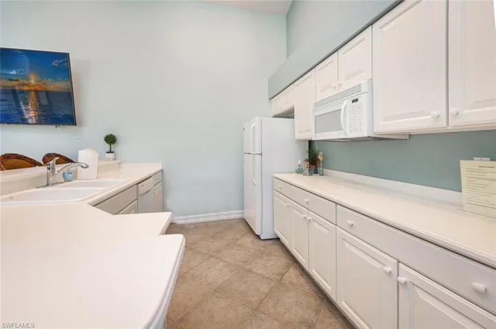 Community Clubhouse Kitchen