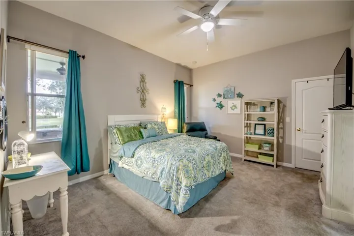 2569 Keystone Lake Dr, Cape Coral, Florida 33909