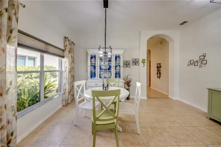 2569 Keystone Lake Dr, Cape Coral, Florida 33909