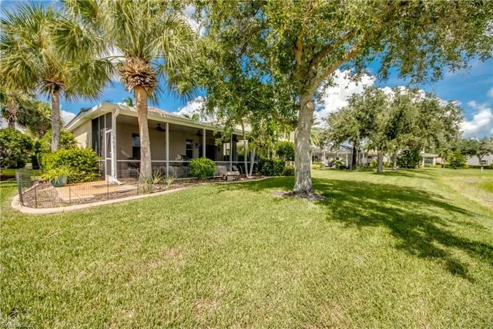 2569 Keystone Lake Dr, Cape Coral, Florida 33909