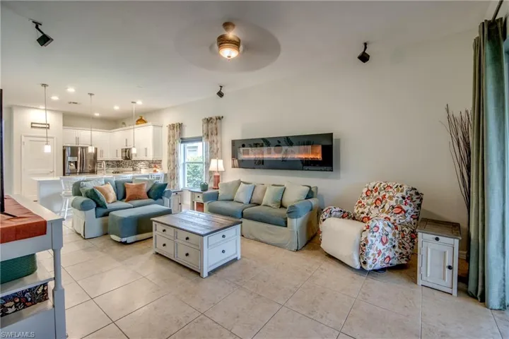 2569 Keystone Lake Dr, Cape Coral, Florida 33909