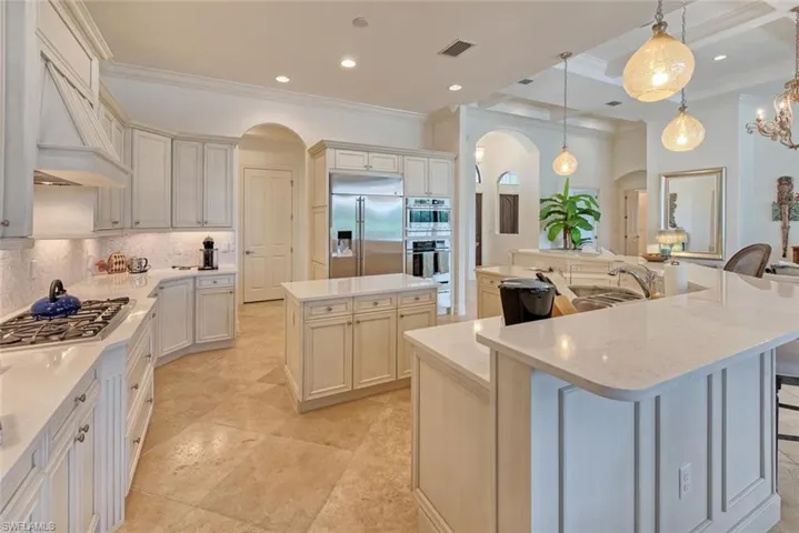 9683 Lipari Ct, Naples, Florida 34113