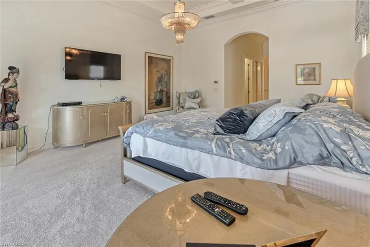9683 Lipari Ct, Naples, Florida 34113