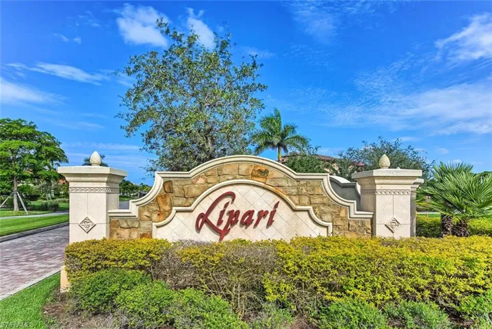 9683 Lipari Ct, Naples, Florida 34113