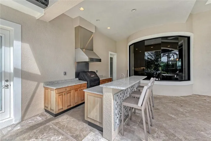 9683 Lipari Ct, Naples, Florida 34113