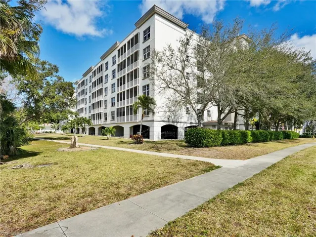 28750 Trails Edge Blvd 205, Bonita Springs, Florida 34134