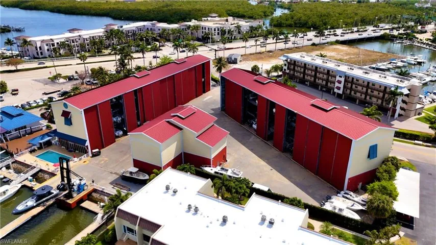 750  RIVER POINT UNIT B3-19  DR, Naples, FL 34102