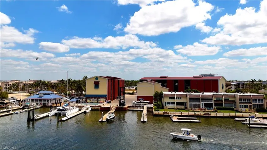 750  RIVER POINT UNIT B3-19  DR, Naples, FL 34102