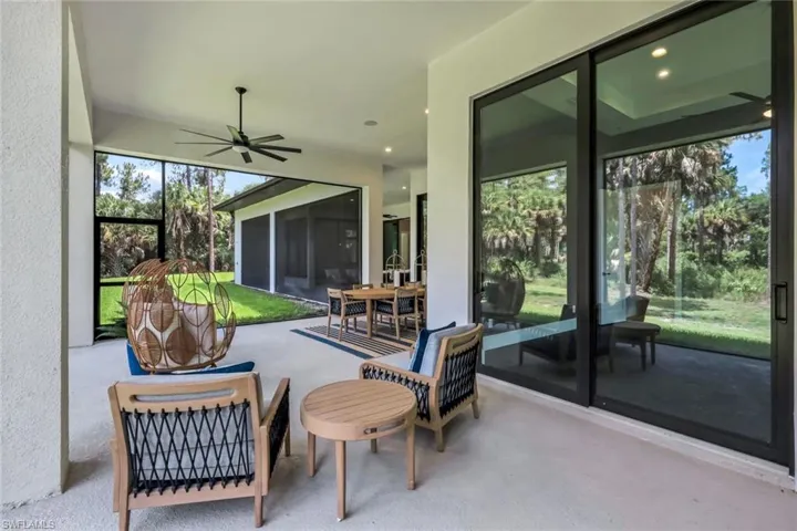933 11th St Sw, Naples, Florida 34117