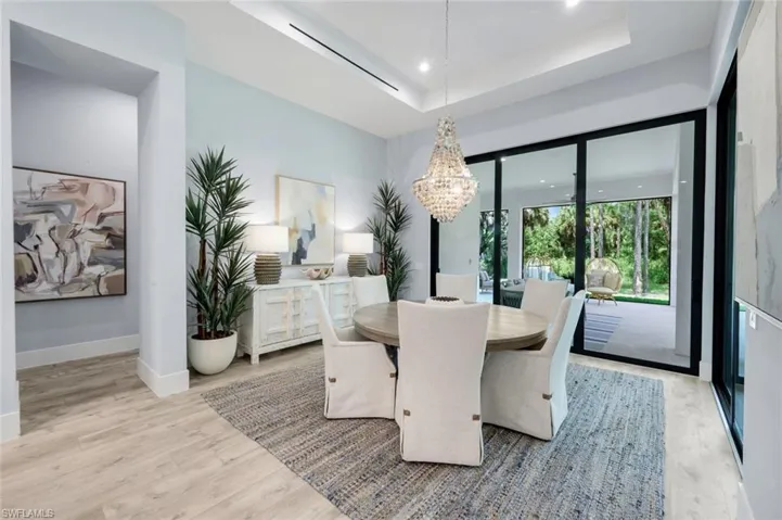 933 11th St Sw, Naples, Florida 34117