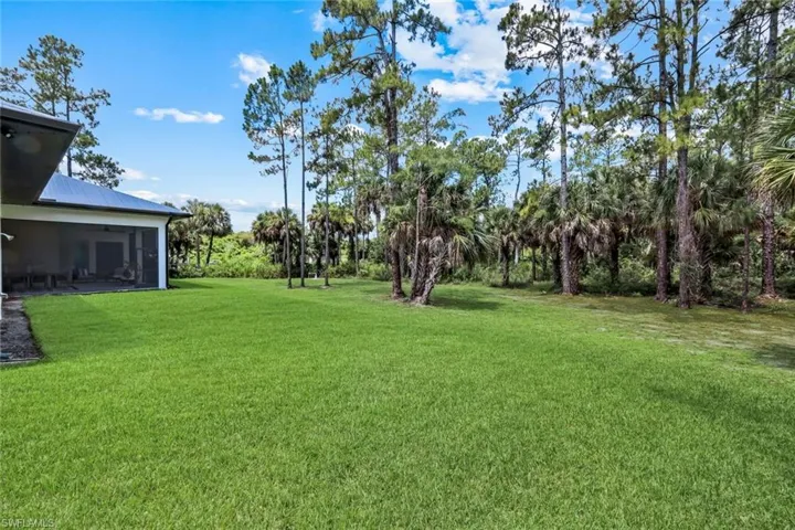 933 11th St Sw, Naples, Florida 34117