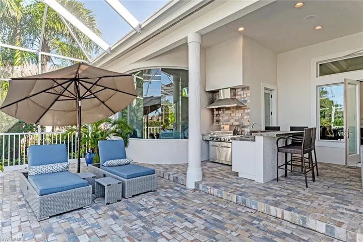 Outdoor Kitchen