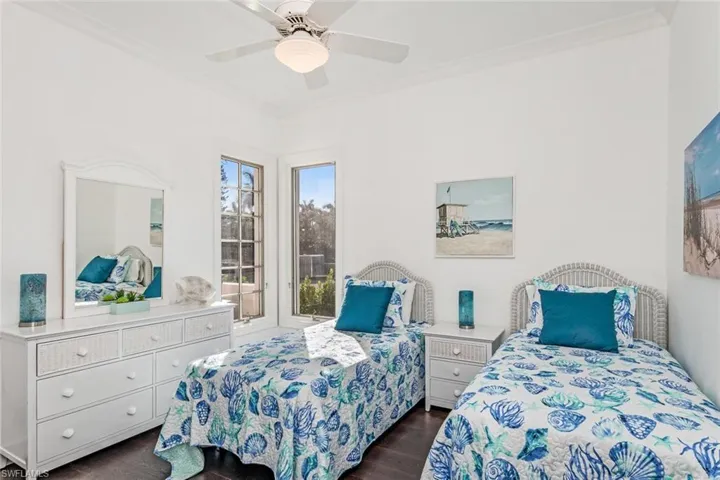 Twin Bed