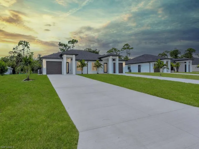 4965/4967 Leonard Blvd S, Lehigh Acres, Florida 33973