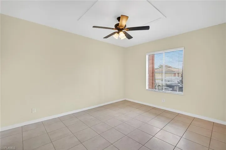 6401  Aragon  WAY, Fort Myers, FL 33966