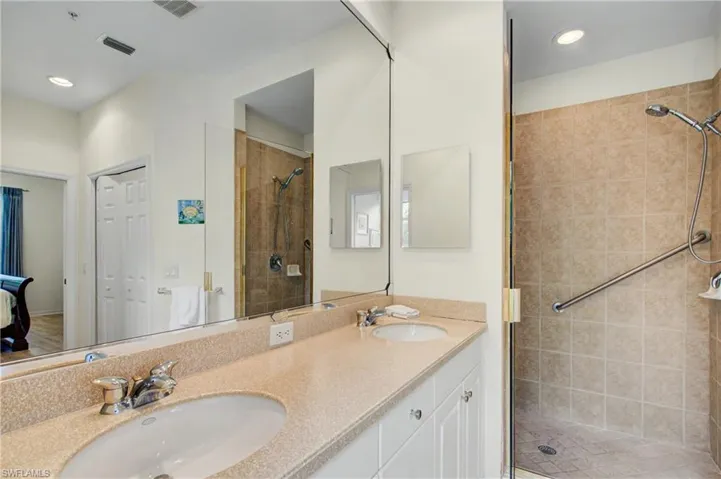 12080 Matera Ln 204, Bonita Springs, Florida 34135