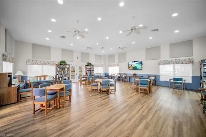15069 Cloverdale Dr, Fort Myers, Florida 33919