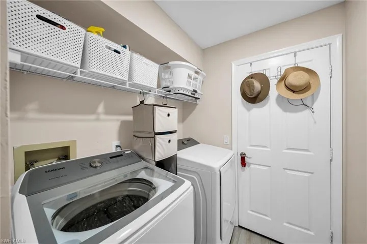15069 Cloverdale Dr, Fort Myers, Florida 33919