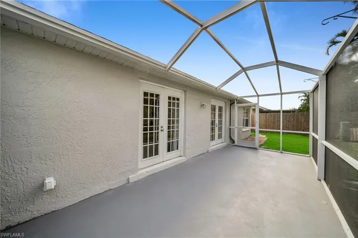 15069 Cloverdale Dr, Fort Myers, Florida 33919