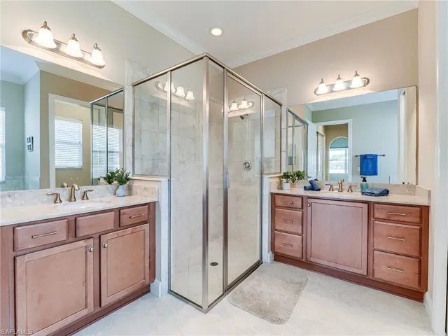 This Florencia features the updated bath design