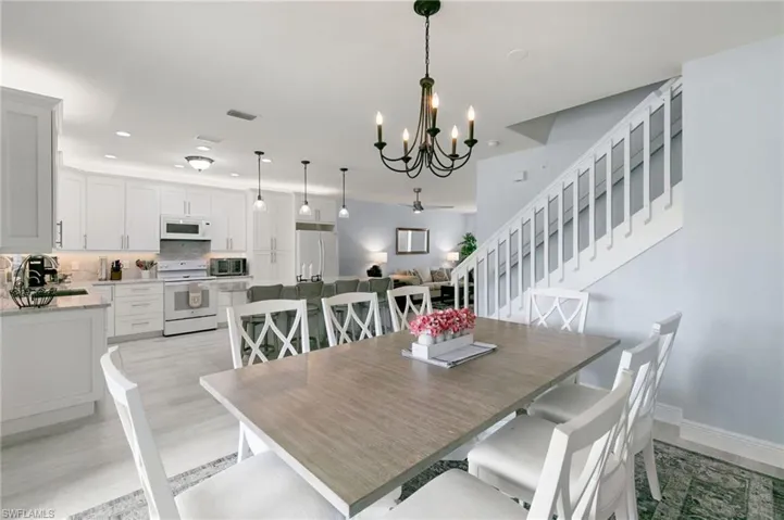 15068  Summit Place  CIR, Naples, FL 34119