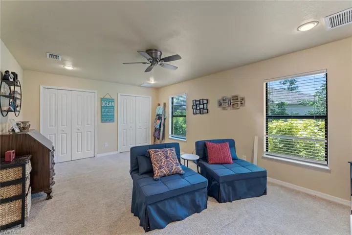 3rd bedroom or kids learning center