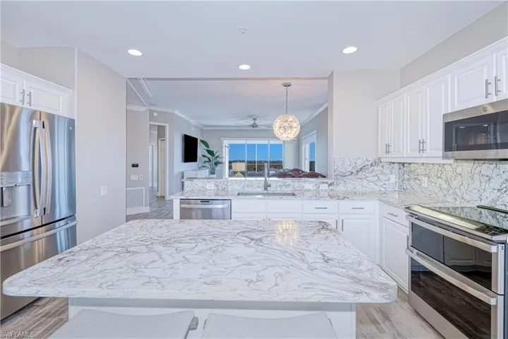 9101  Southmont  CV, Fort Myers, FL 33908