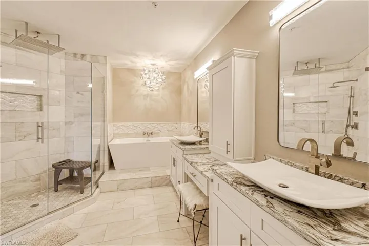 9101  Southmont  CV, Fort Myers, FL 33908