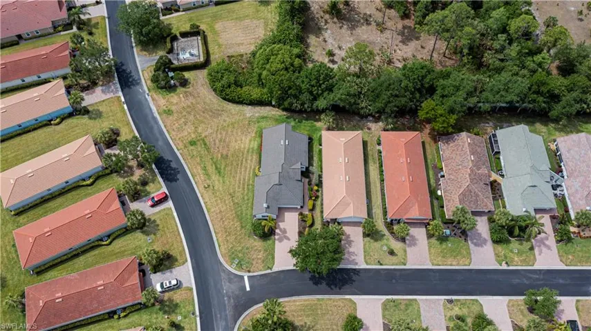 Aerial view featuring a residential view