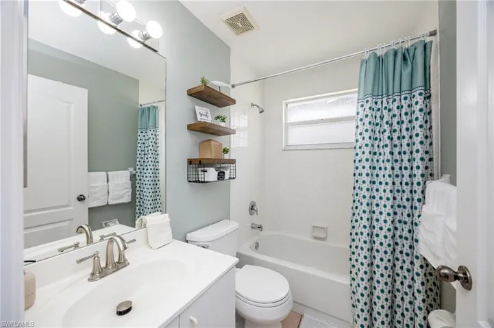 2656 River Reach Dr, Naples, Florida 34104