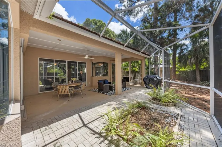 2656 River Reach Dr, Naples, Florida 34104