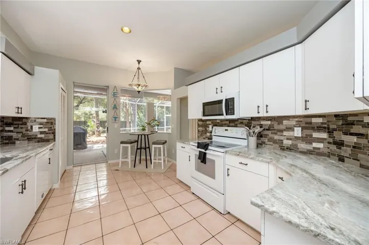 2656 River Reach Dr, Naples, Florida 34104