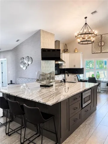 123 Newport Dr, Naples, Florida 34114
