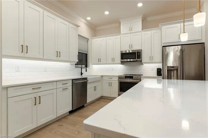 15328  Lucerna  ST, Naples, FL 34114