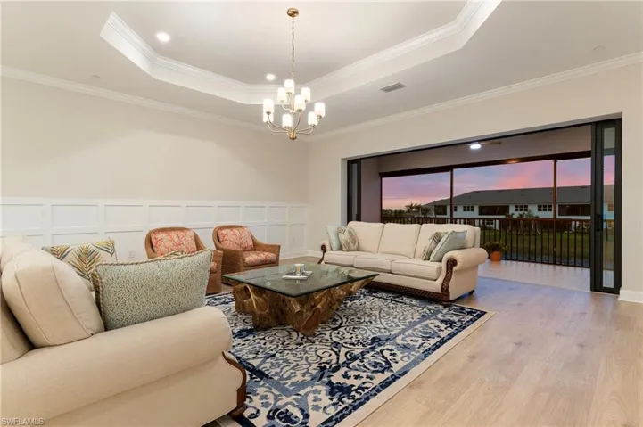 15328  Lucerna  ST, Naples, FL 34114