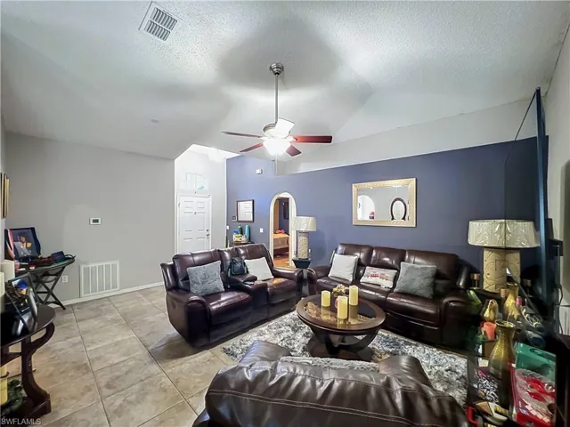 2131 Corner School Dr, Orlando, Florida 32820