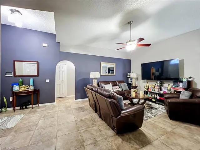 2131 Corner School Dr, Orlando, Florida 32820