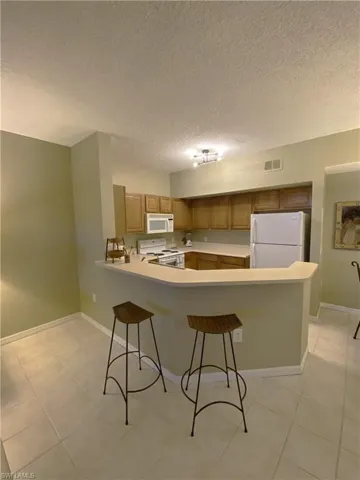 Breakfast bar