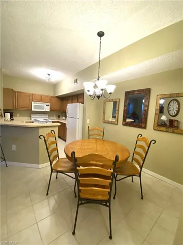 Eat In Kitchen