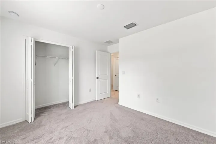 3513 Ne 12th Ave, Cape Coral, Florida 33909